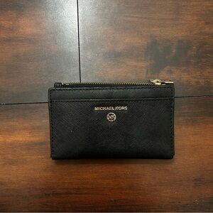Michael Kors Womens Black Bifold Leather 8 Card Wallet